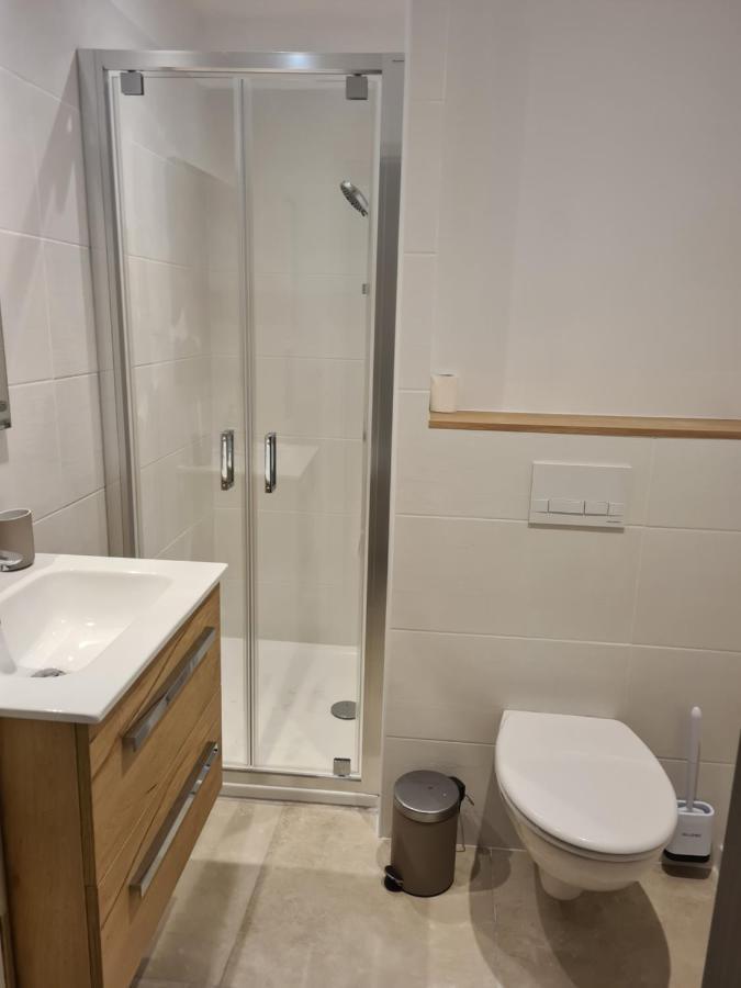 Bel Appartement Duplex Ventabren Bagian luar foto