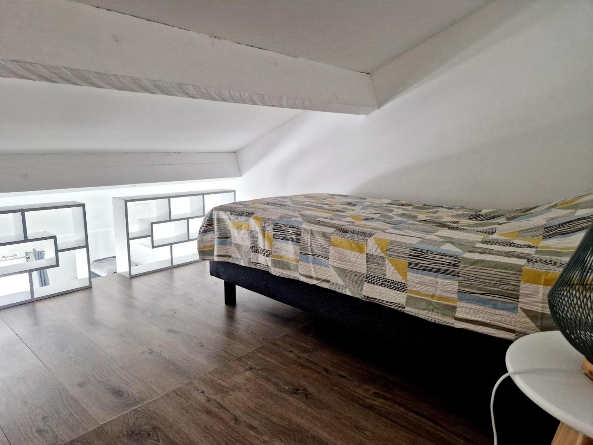 Bel Appartement Duplex Ventabren Bagian luar foto